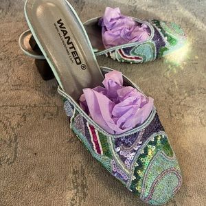 WANTED Sooo pretty NEVER WORN delicate sequined shoe!